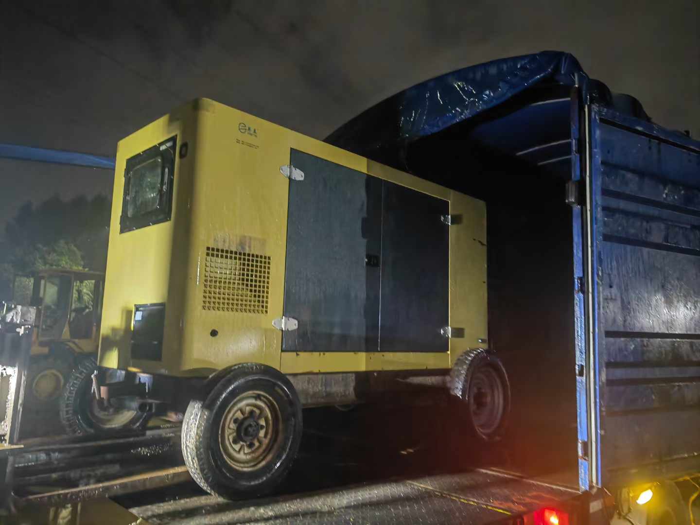 新州镇如何根据负载特性选择合适的柴油发电机？