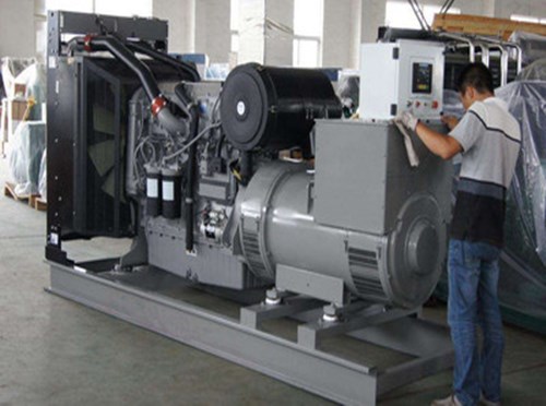 新州镇柴油发电机组和储能设备配合使用的案例