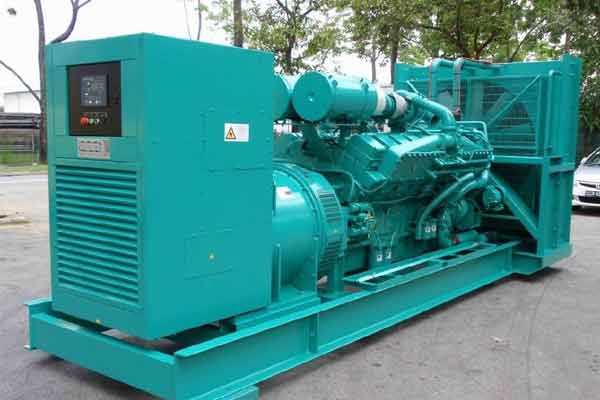 新州镇柴油发电机组电压不稳定怎样维修？