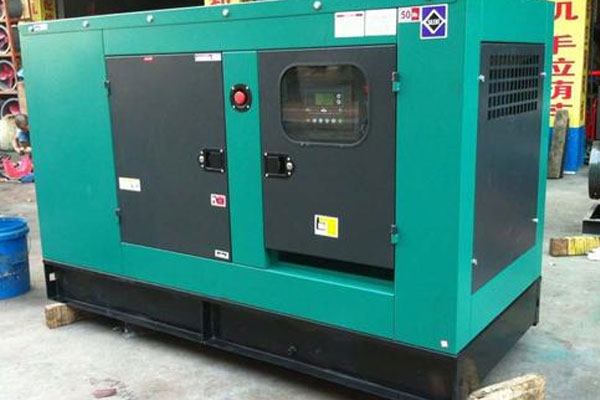 新州镇如何检查机油的使用时间？