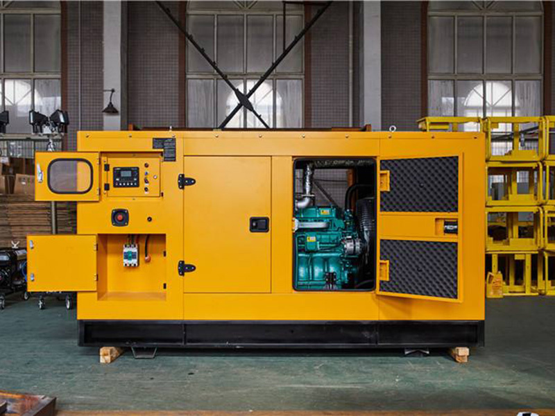 新州镇柴油发电机组预热完成后,启动时需要注意什么?