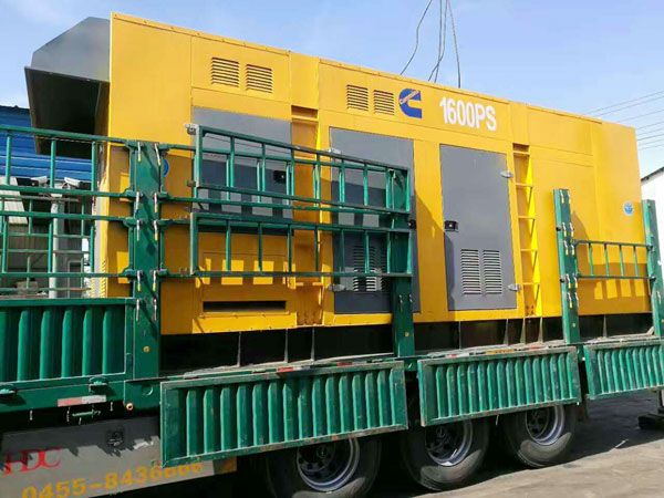 新州镇测量水冷式机油散热器密封件尺寸时的注意事项有哪些？